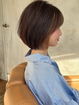 アフロート ルヴア(AFLOAT RUVUA) みねスタイル♪ 前下がり ひし形 ショートボブ 30代 40代 50代