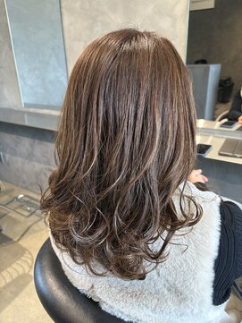 ユウシヘアー(Yushi Hair) ロングレイヤー