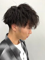 セプト 博多(SEPT.)&nbsp;ツーブロック ツイストパーマ マッシュショート 10代 20代 束感