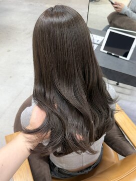 ソピ バイ インビテーション(sopi by invitation) オリーブグレージュ オリーブカラー 冬カラー☆