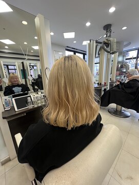 プランタン フォー ヘアー(printemps FOR HAIR) ハイトーンボブ