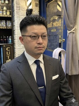 ミリオンバックス 上野(Million Bucks) 大人のバーバースタイル