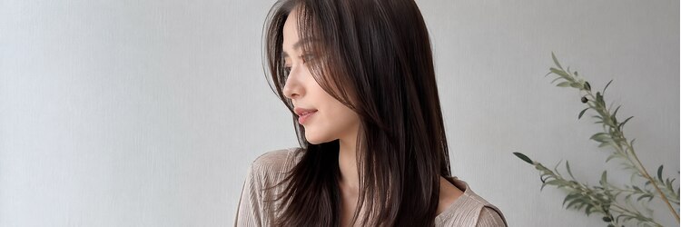 グースカ(guusca)のサロンヘッダー