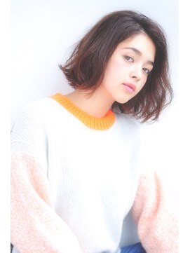 トリッカ 代官山(tricca) ルーズウェーブボブ tricca代官山 小走祥菜