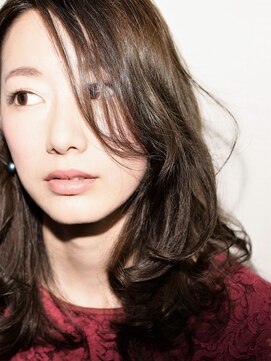 ノイン(noine) [noine : saito] 自然体の１枚　no. 2