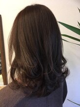 アット(atto) セットしだいで簡単アレンジヘア