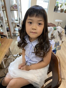 ロカット サロン(Roquat Salon) ロングキッズカット【ヘアアレンジ　立川/立川南/八王子/浴衣】