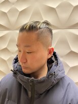 銀座マツナガ 浅草店 フェードマンバンスタイル/短髪/金メッシュカラー