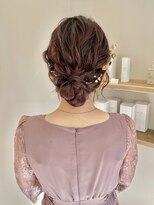 エウ(eu)&nbsp;ふわふわシニヨンヘア/お呼ばれヘア