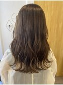 くすみベージュ