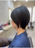 ショートボブ