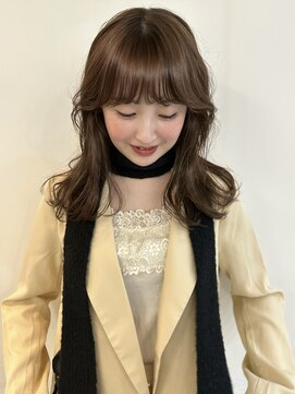 メゾンアクア 表参道(Maison ACQUA) ☆ブリーチなしダブルカラー オリーブ オリーブベージュ ボブ