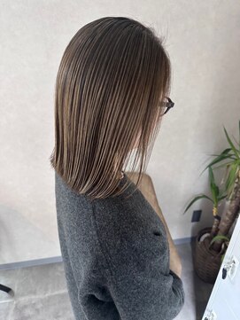 エル 新小岩(elu) 美髪/ワイドバング/レイヤーカット/くすみベージュ/新小岩駅