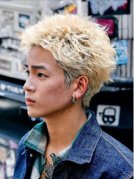 フィフス 天神大名(fifth) 福岡大名メンズパーマスパイキーショートスパイラルパーマ30代