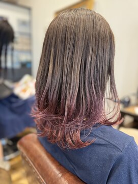 ナビッジ(NABIGE) デザインカラー ピンク×ベージュ スタイリスト大江