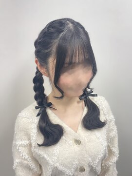 アールエーサロンモノクロ 秋葉原(RA SALON モノクロ) ツイン編みおろし