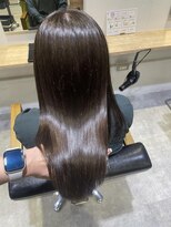 リタ(rita.) まつだてみすず☆ブリーチなしオリーブグレージュ