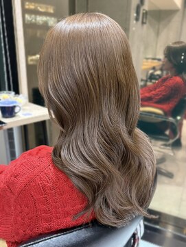 ディーエックス ウエスト(Dxxxx WEST) ミルクティーベージュ /レイヤーカット/イルミナカラー