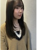 オリーブグレージュ