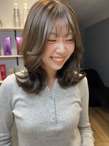ベルベットヘア 千早店(Velvet hair)&nbsp;髪質改善カラー×オリーブグレー×くびれミディ【みつ】