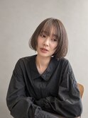 ハッシュカット透明感レイヤーボブ小顔ヘアベージュカラー