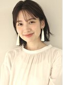 大人可愛い　小顔　バング　抜け感　ミディアム　ボブ