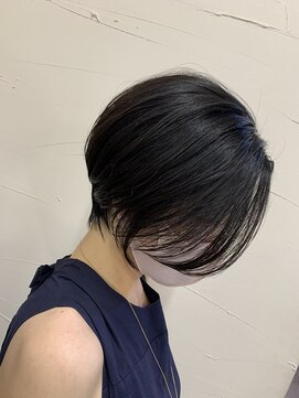 ピックアップ(ｐｉｃｋ ｕｐ) 前髪なしショート　大人ショート　横顔美人　ボブ　髪質改善