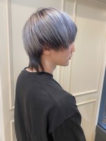 ヴィーヴォ 天六店(VIVO)&nbsp;【VIVO】西屋綾香マッシュウルフインナーカラーシルバーアッシュ