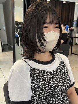 アクアオモテサンドウ(ACQUA omotesando) △ブリーチなしグレージュ地毛風カラーウルフカットロブヘア