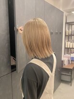 ハイトーンベージュボブケアブリーチ