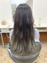 ヘアアートヒサ(HAIR ART hisa)&nbsp;「RYPKO」304050代 グラデーションカラー×グレーアッシュ