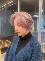 エクリジユウガオカ(equri Jiyugaoka) 【自由が丘】ホワイトピンク×ハンサムショート/30代40代50代