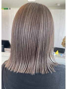 ルーチュヘアー(Lu cu hair) 大人可愛いグレーベージュケアブリーチハイライト