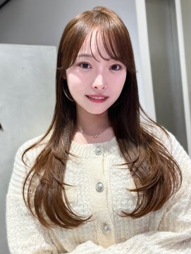 ミンクスオーバー(MINX OVER) レイヤーカット/韓国ヘア/顔まわりカット/前髪カット/縮毛矯正