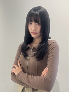 ユーフォリア 新宿通り(Euphoria) レイヤーカット/ストレートスタイル/ミディアムレイヤー