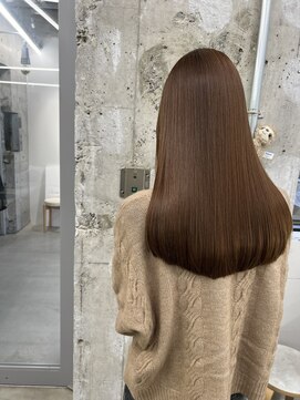 ネウィ 天王寺(newi) チョコレートブラウン/清楚系にもぴったりのサラサラロング