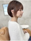 みね似合わせショートボブ30代40代50代前下がり小顔新宿丸顔面長