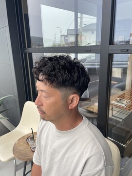 ルーミー(ROOMY) 7:3パーマ