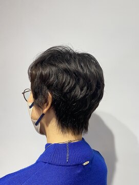 クセ毛風ニュアンスショート
