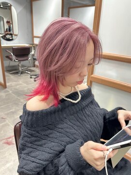 ウルフレイヤーカットピンクカラーココアベージュ裾カラー