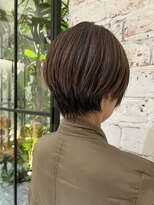 ジェコ ヴェール 祐天寺(gecko.vert)&nbsp;白髪ぼかしショートヘア