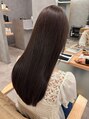 グラフィー(graphy)&nbsp;柔らかく落ち着いた雰囲気のでるツヤ髪カラーお任せください。