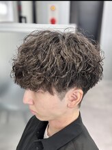 ナチュラルに魅せるトレンドヘア★【前髪下ろし×シャドウパーマ】で韓国風の抜け感を！[シャドウパーマ]