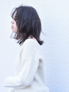 ヘアアンドメイク アリス(hair&make ALICE produce by COLT) ～ALICE～　ミディアム×カーキグレージュ