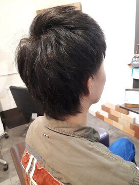 ダッチェス(DUCHESS) 【DUCHESS】襟足に厚みを残したライトウルフスタイル