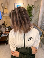 ブルーバレル(Blue Barrel) Balayage × SleekBoB