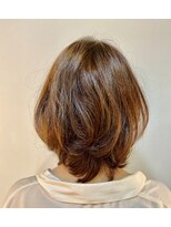 ヘアーズビシュ Hair's BISH ミディアムウルフ系