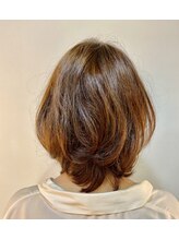 ヘアーズビシュ Hair's BISH ミディアムウルフ系