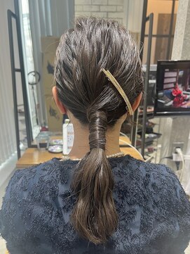 フェリア 渋谷(Feria) 【Feria】 ローポニーアレンジ  福田沙也加