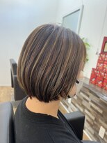 シェリールアミー(Cherir Amie)&nbsp;白髪ぼかしにもおススメ◎ミルクティー×ハイライトカラー◎